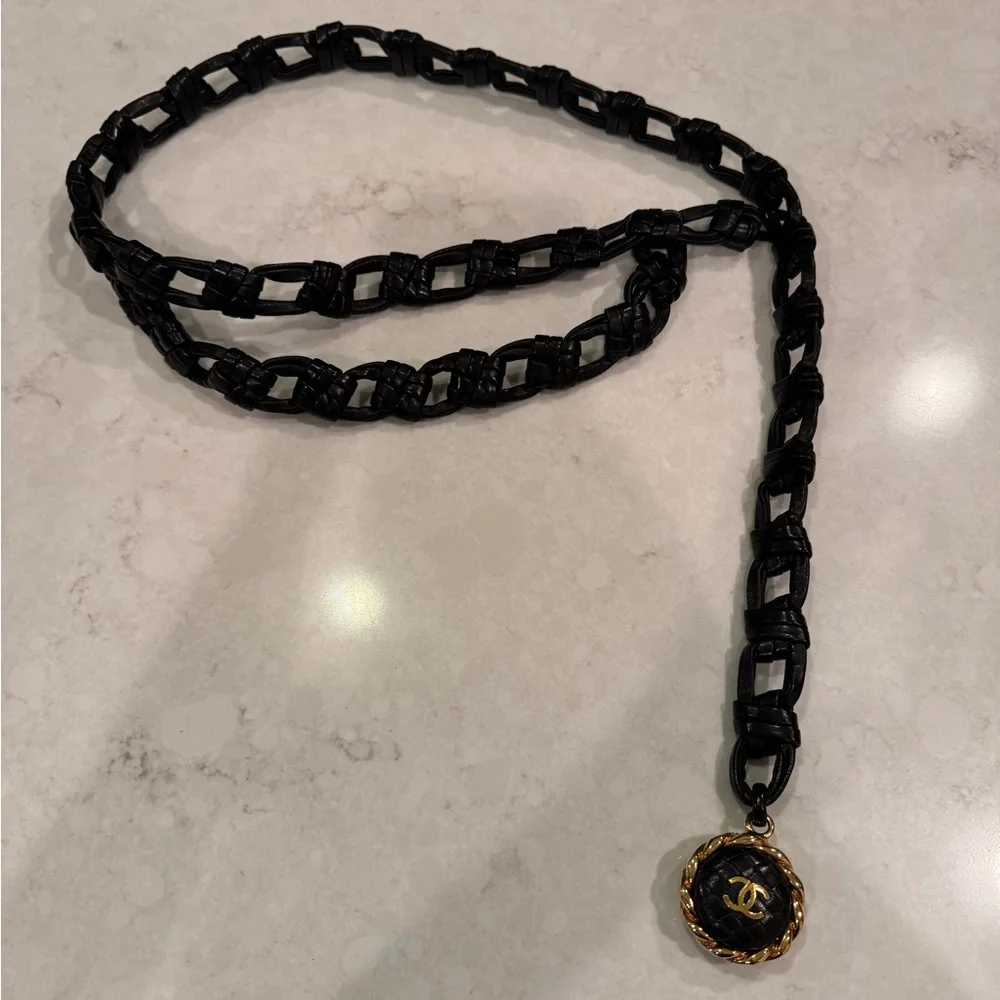Chanel Haute Couture 1992 vintage leather belt